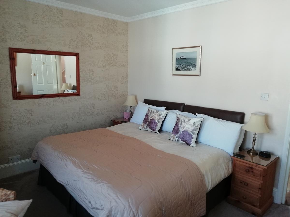 Boyne House Guest House Eastbourne Eksteriør billede